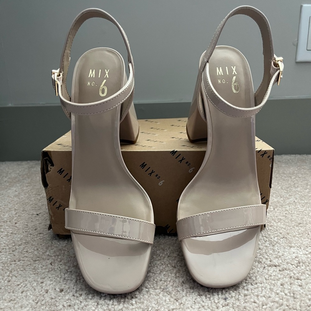Mix No. 6 Women's Sundra Platform Sandal - Picture 5 of 5
